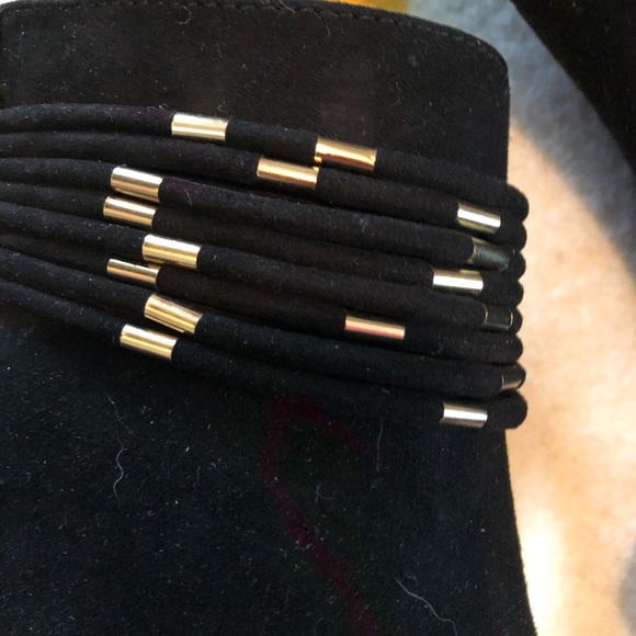 Chelsea Girl Booties - Picture 2 of 4